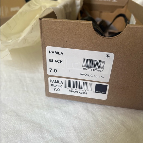 Dolce Vita Black Heeled Slingback Shoes - Picture 2 of 3